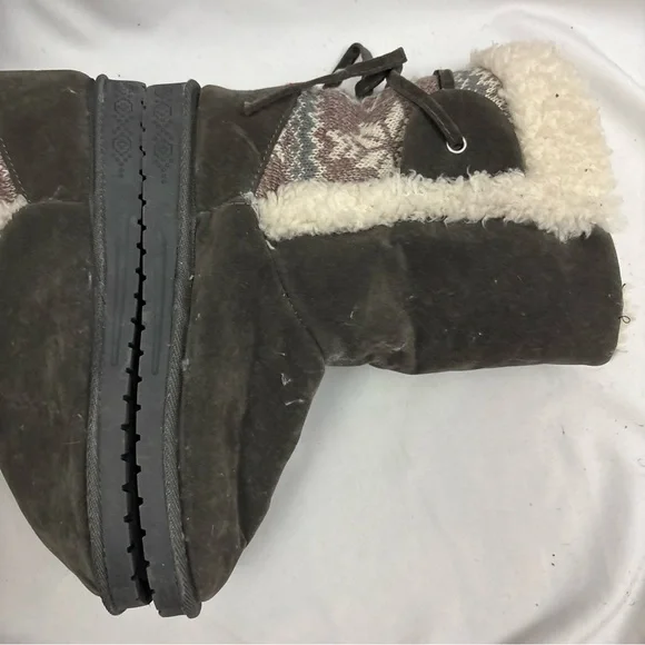 Muk Luks Melba Women’s Boots Size 10 Gray Booties Sherpa Line Gray Back Lace Up - Picture 9 of 12